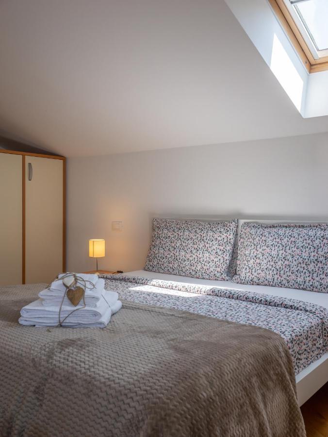 Appartamento Pesco "A Casa Felice" Pietra Ligure Exterior foto